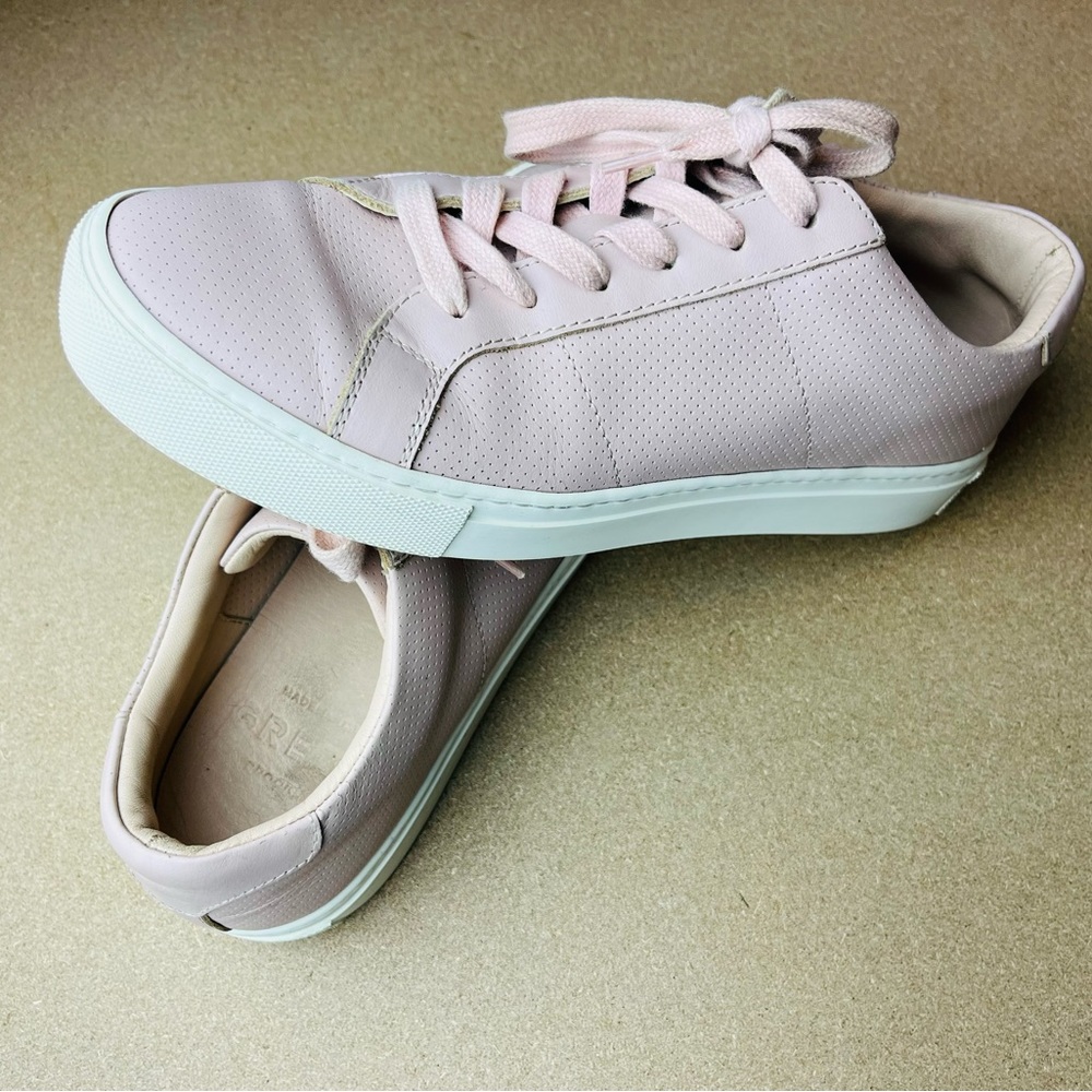 Greats Women’s Classic Royale Perforated Blush Color Italian Shoes Size 10